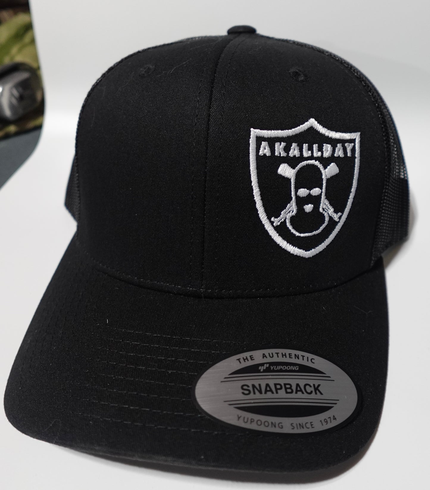 AKALLDAY Shield hat